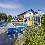Golf-tennis-wellnesshotel Mori 4*