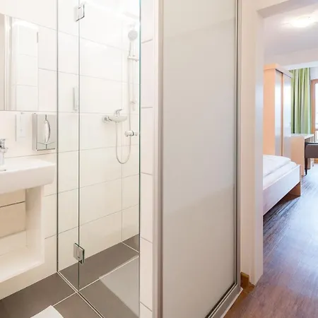 Golf-tennis-wellnesshotel Mori Hotel 4*